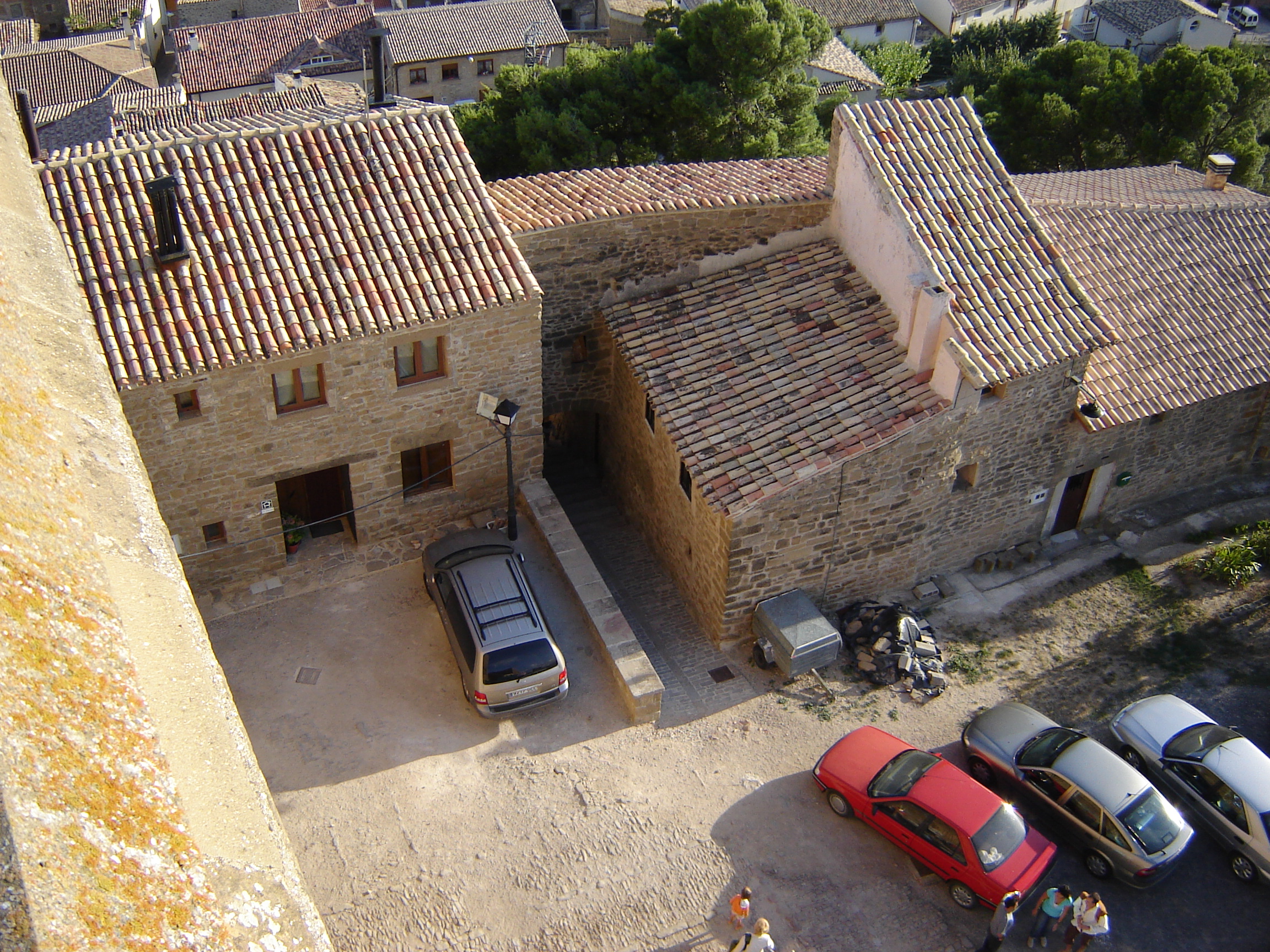 Lado Sur del Cerco. Portal de Remahua que, junto con el de San Miguel, son los dos únicos accesos al recinto que han llegado hasta nuestros días. (JAV)