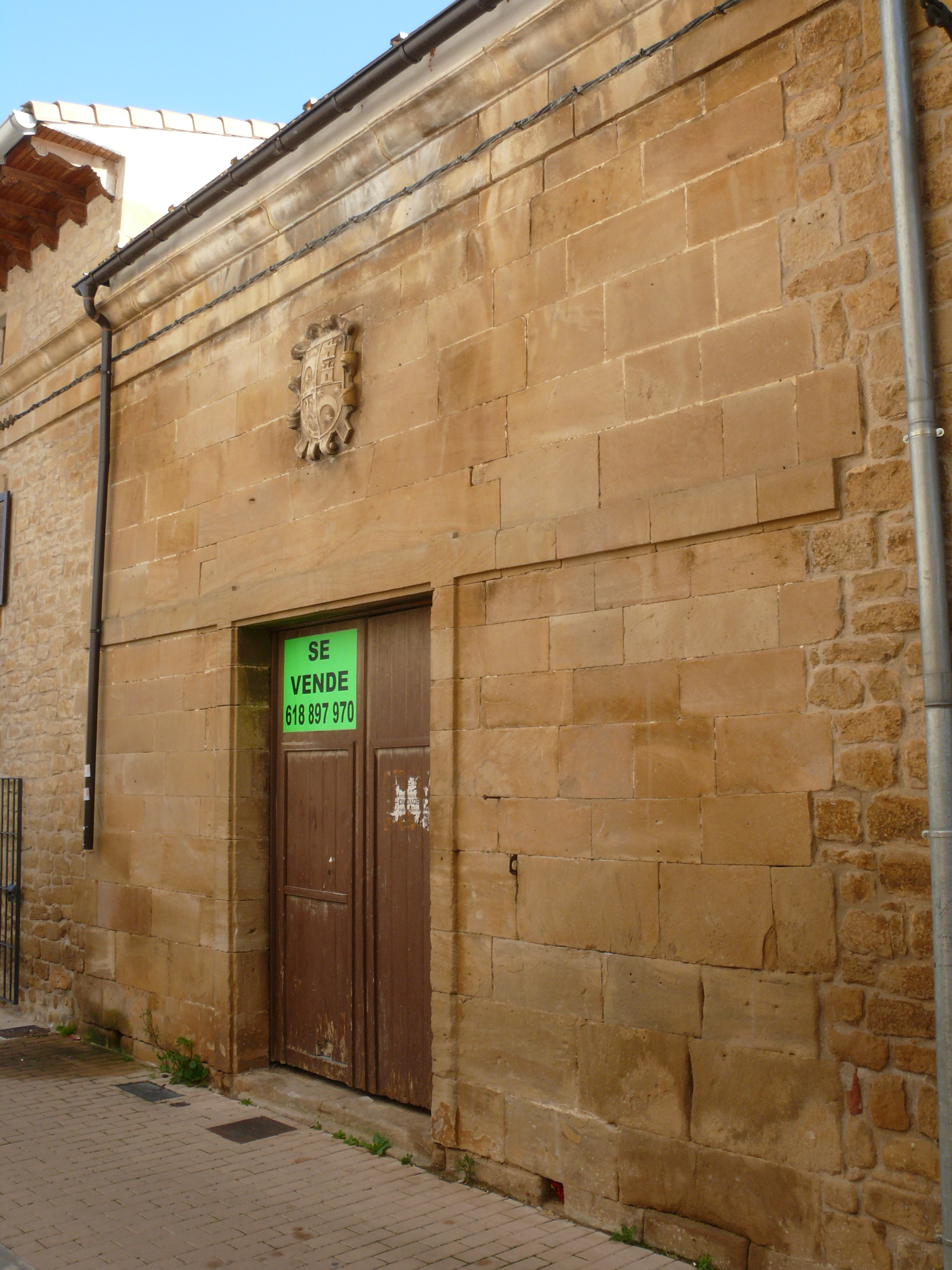 Fachada, en la misma calle. (JAV)