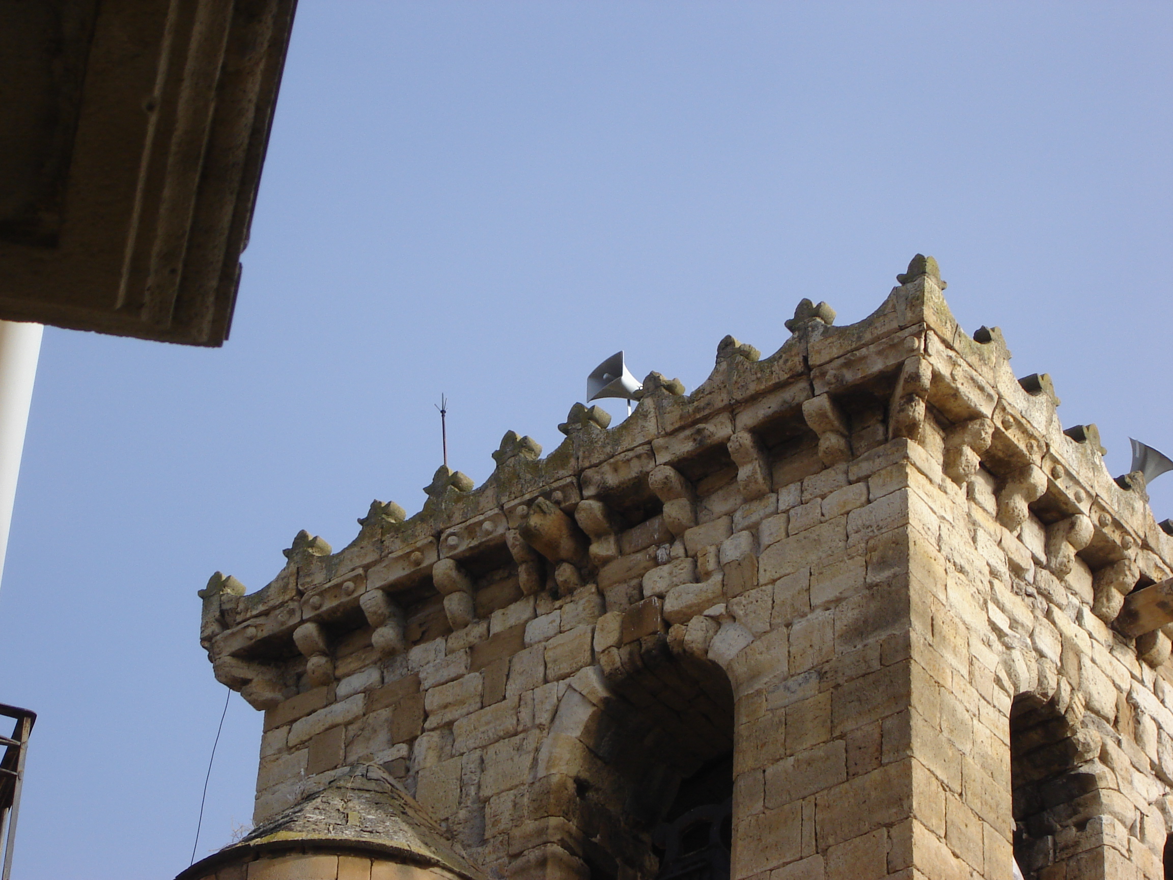 Coronamiento de la torre. (JAV)