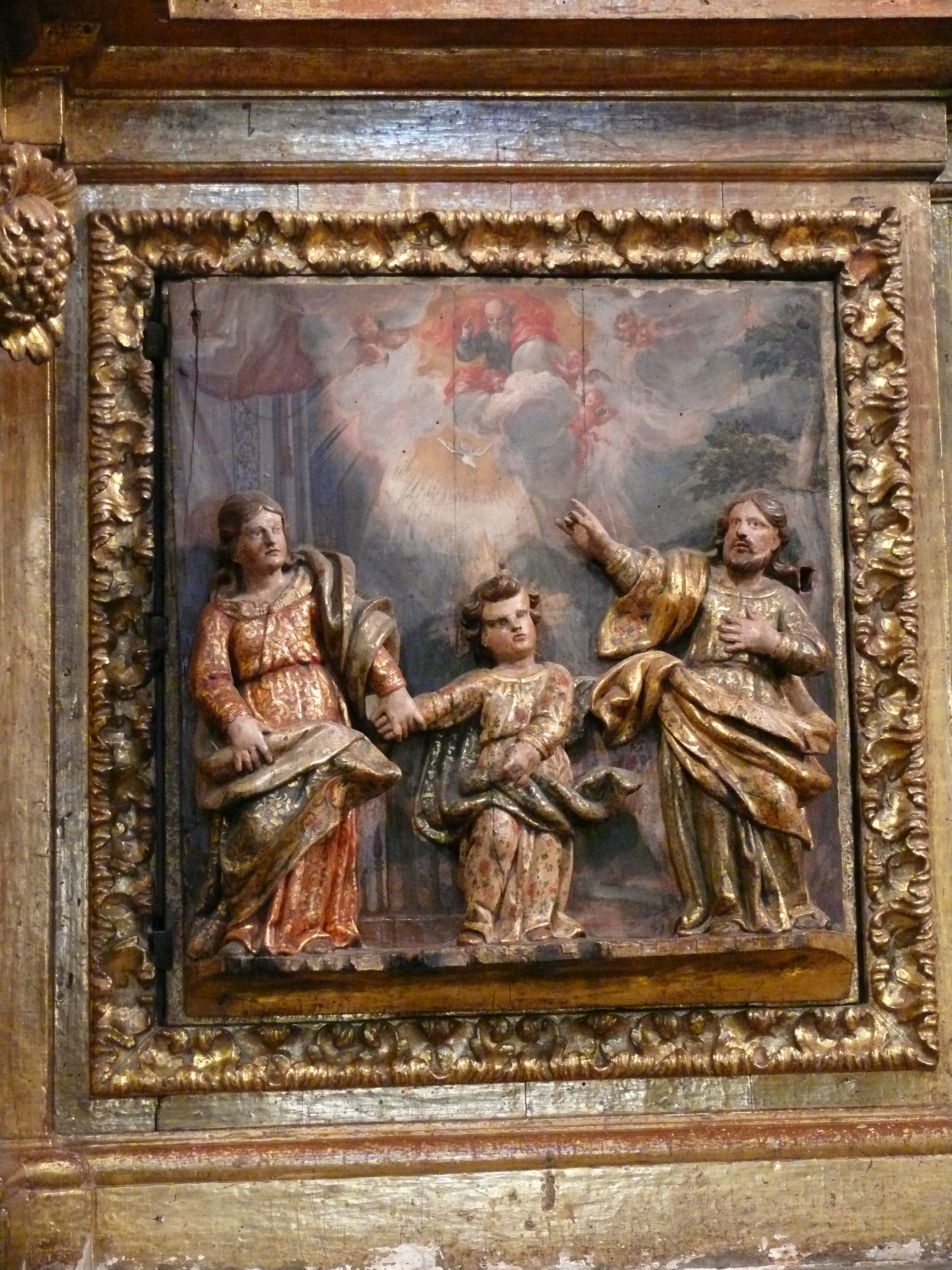 Relieve de la Sagrada Familia, debajo de San Fermín. (JAV)