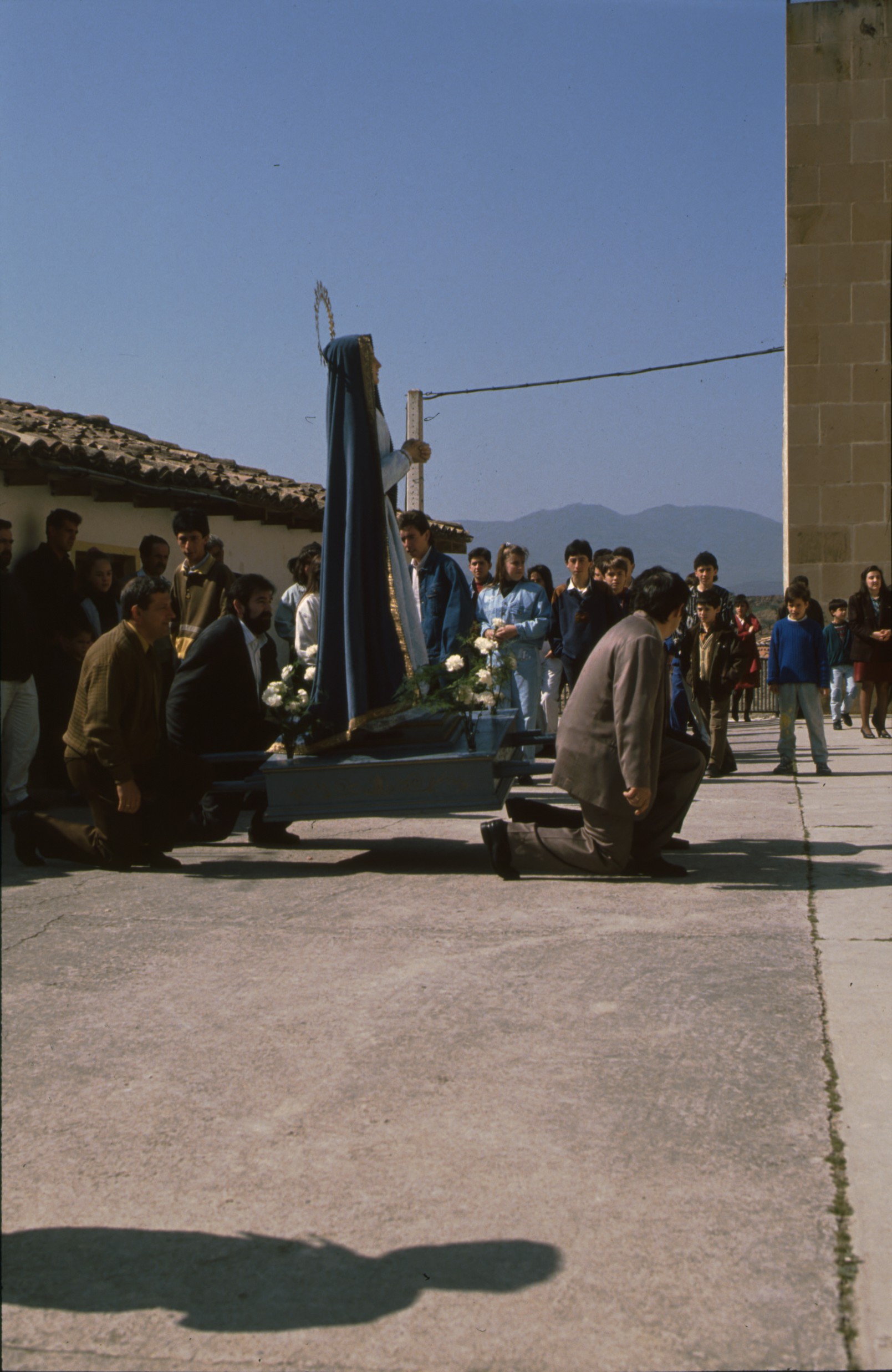 procesion_encuentro_pascua_resurreccion_eslava_7.jpg