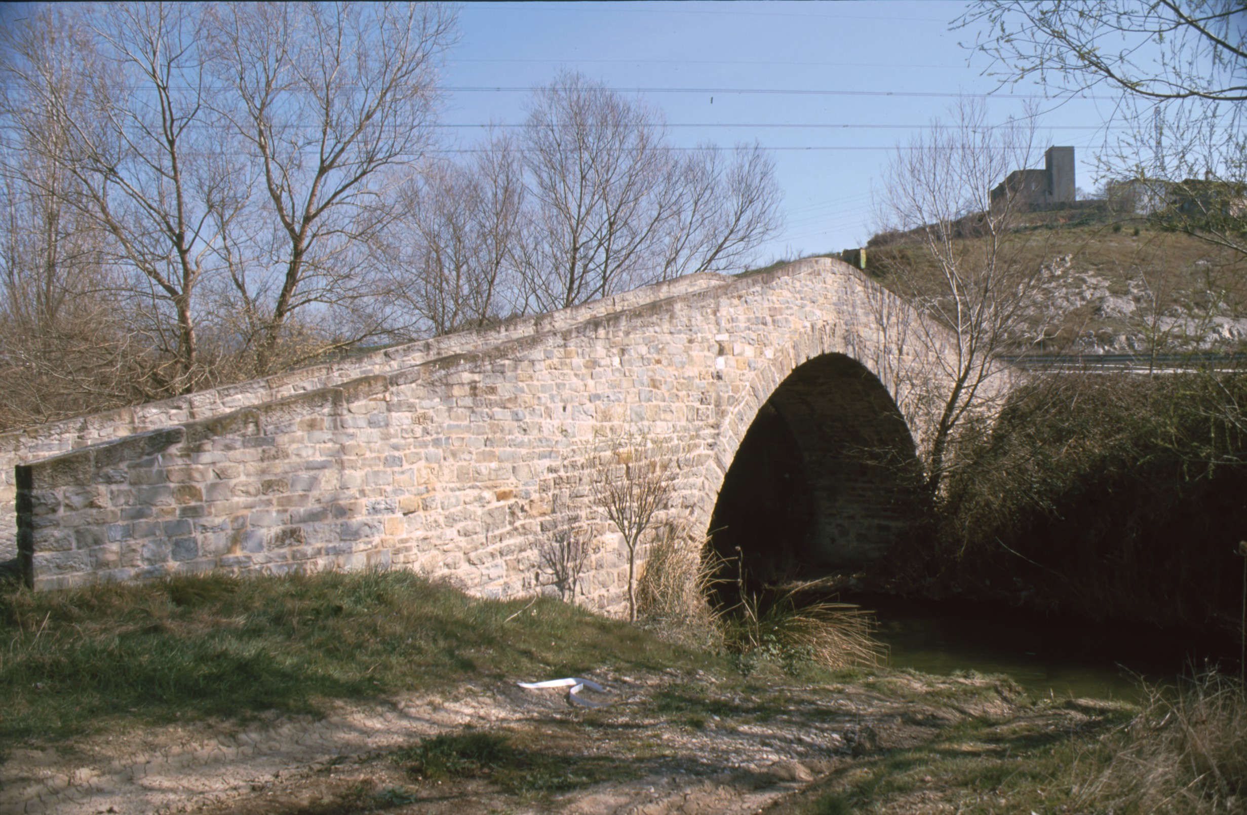 puente_medieval_orkoien_2.jpg